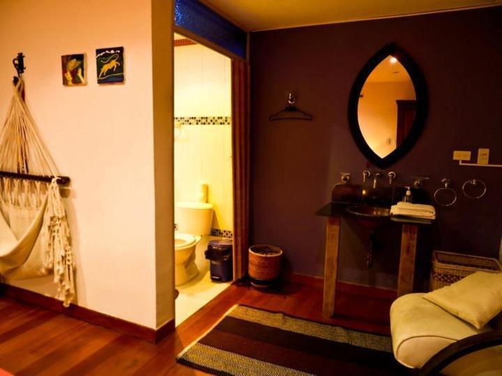 Bed&Breakfast Chorro De Quevedo Богота Номер фото