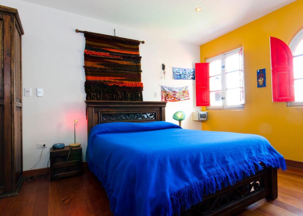 Bed&Breakfast Chorro De Quevedo Богота Номер фото