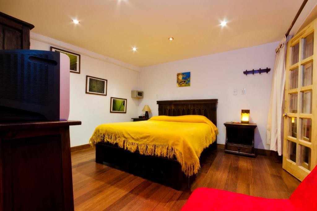 Bed&Breakfast Chorro De Quevedo Богота Номер фото