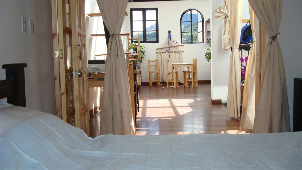 Bed&Breakfast Chorro De Quevedo Богота Экстерьер фото